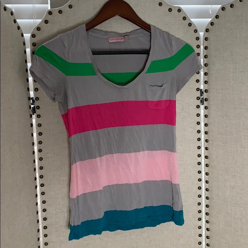 Juicy Couture v neck t